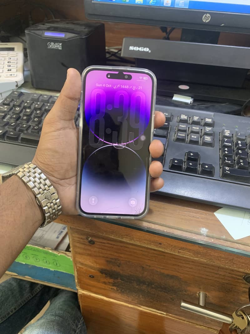 Apple iPhone 14 Pro Max 10