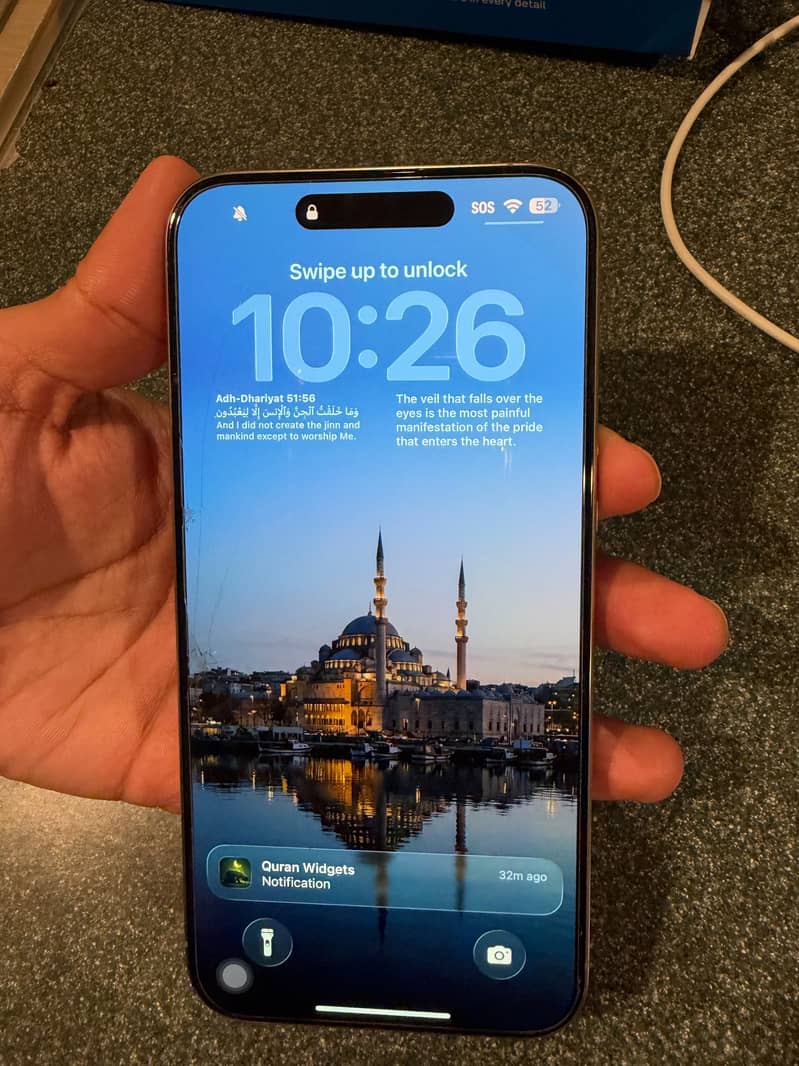 Apple iPhone 15 Pro Max 3