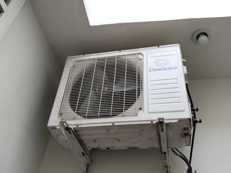 Dawlance split Ac (1 ton) 6