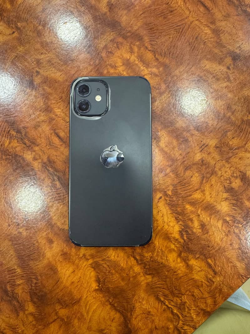 Apple iPhone 12 2