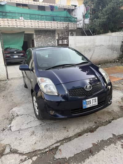 Toyota Vitz 2007