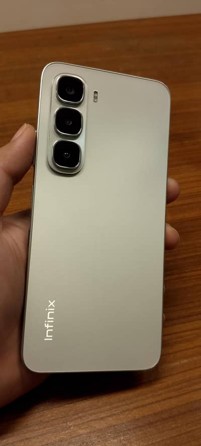 Infinix hot 60i
