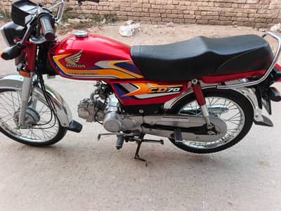 Honda CD 70 model 2025