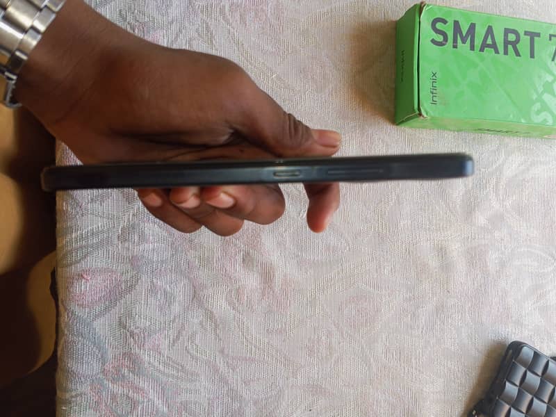Infinix Smart 7 3