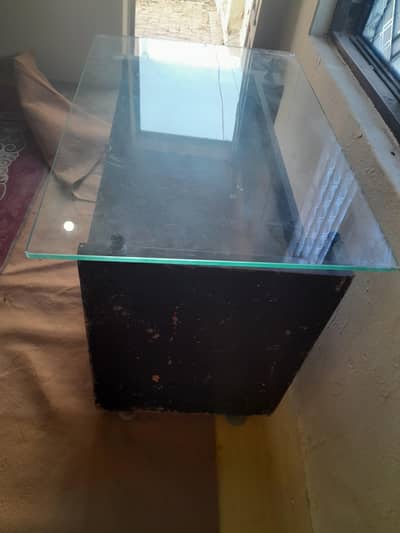 1 office table and chair far sale