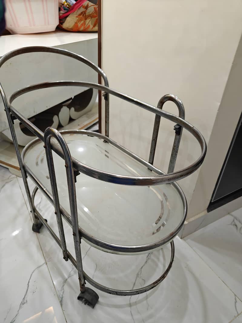 Tea trolly 1