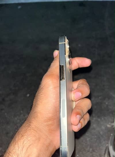 Apple iPhone 13 Pro