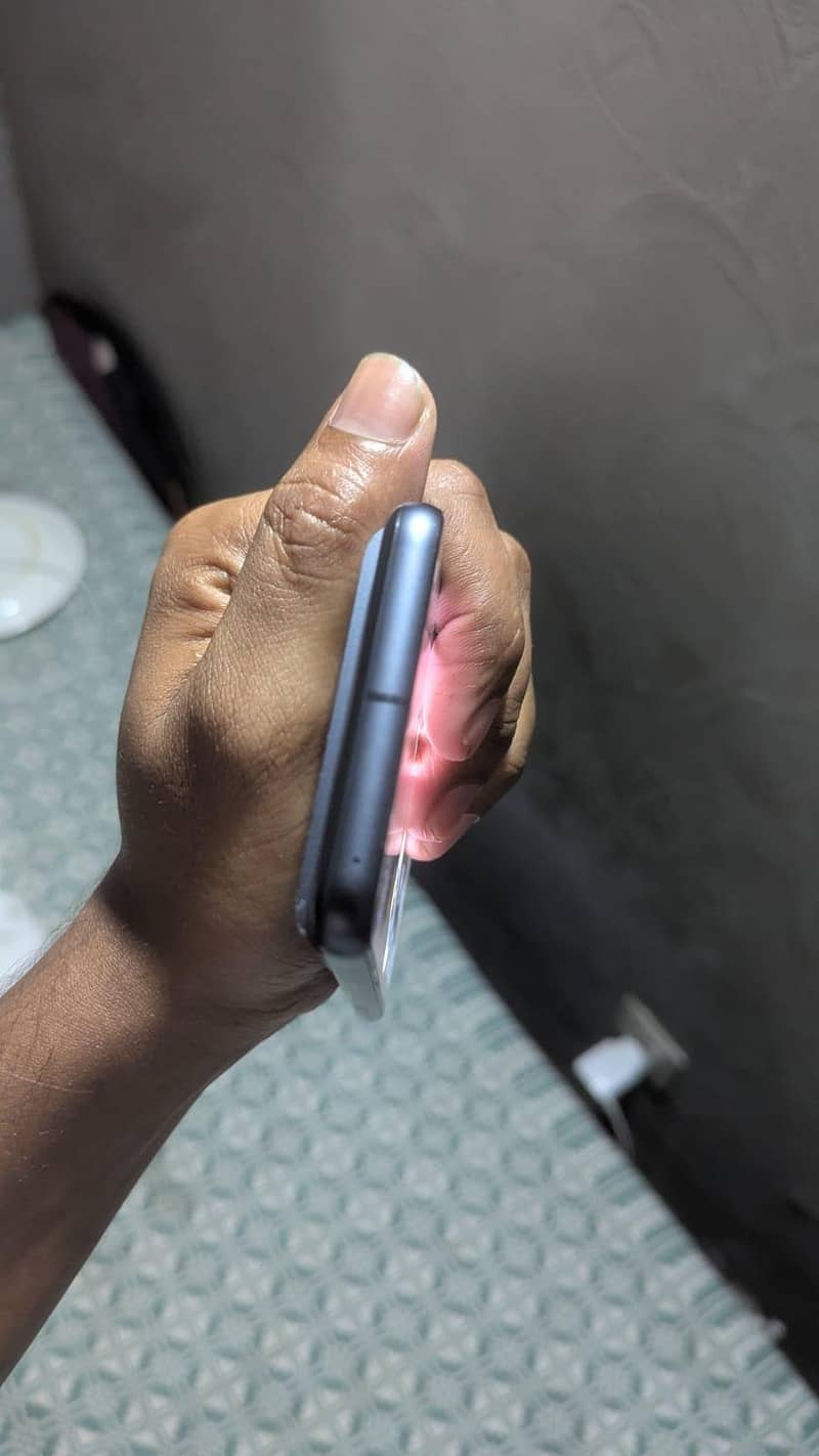 Google pixel 8 6