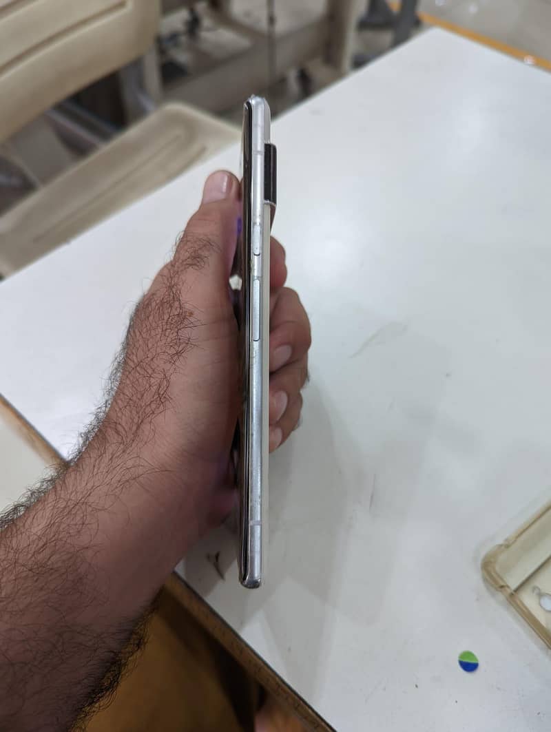 Google Pixel 6 Pro 2
