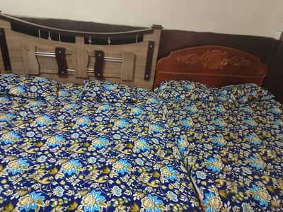 2 dubl bed with mattress with side table
