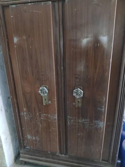 Iron Almari Heavy like NEW at Throw Away Price- 03334239020