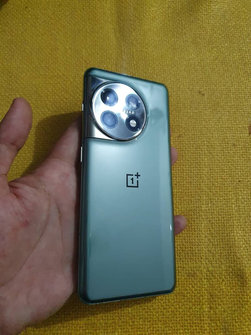 One Plus 11 5G 0