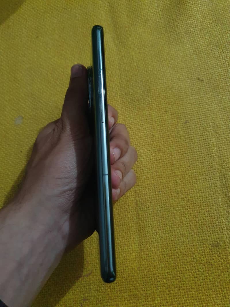 One Plus 11 5G 3