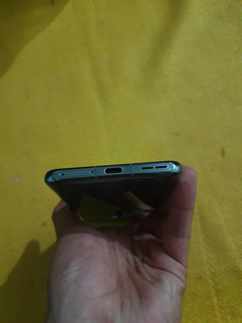 One Plus 11 5G 4