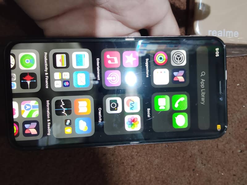 Apple iPhone XS 6