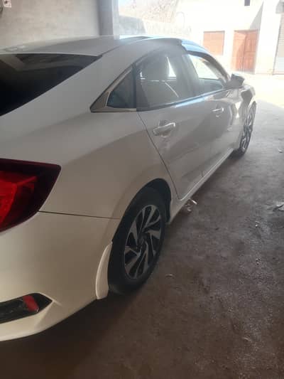 Honda Civic Oriel 2017