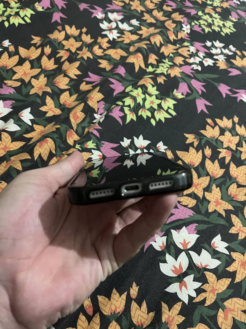 Apple iPhone 17 Pro Max 3
