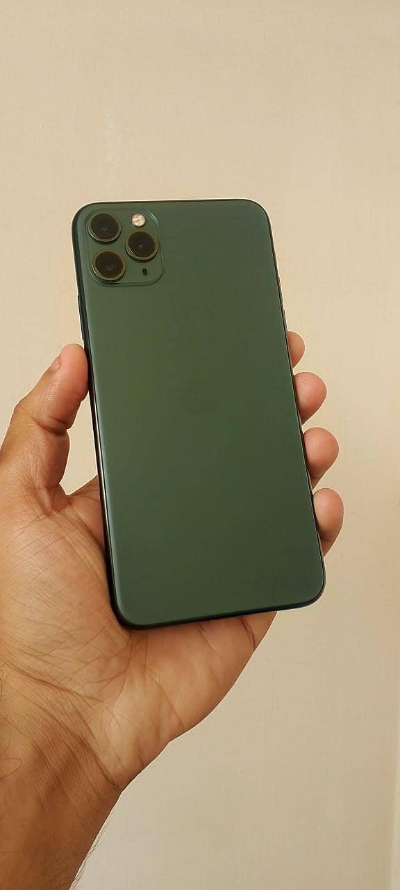 iPhone 11 Pro Max Sim Working All ok 9