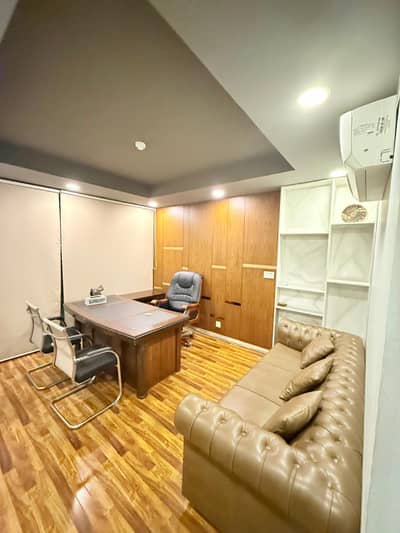 2800 sqft furnished office available for rent in bahria Town phase 7