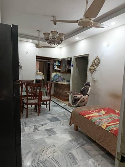 FLAT RENT 3 BED DD 1400 SQURE FEET 3RD FLOOR LIFT PARKING NEAR DARUL SHET HOSPITAL