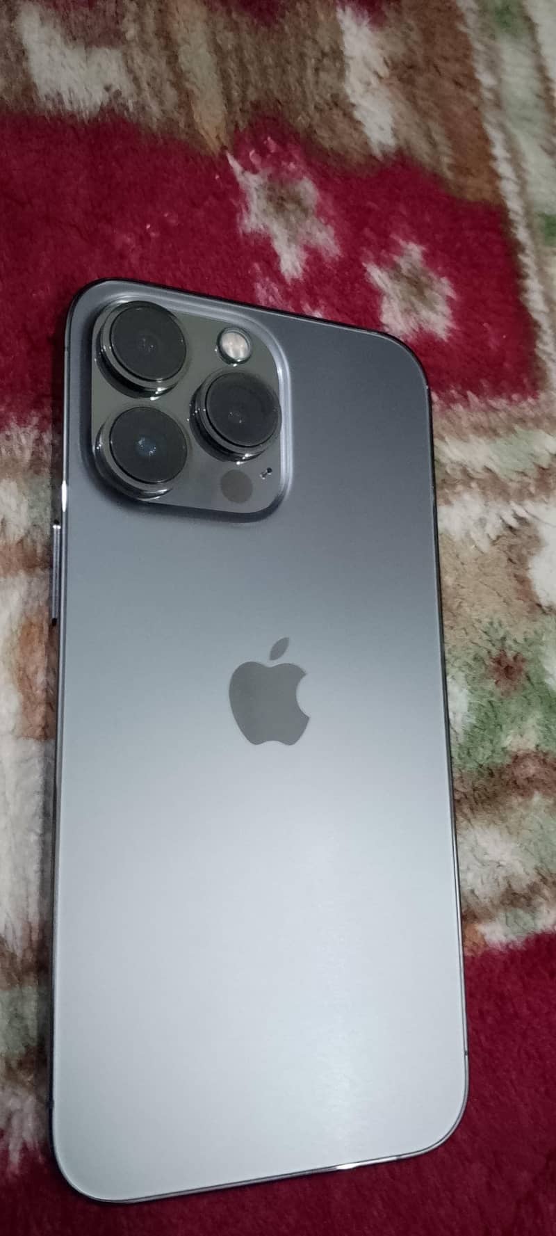Apple iPhone 13 Pro Max 0