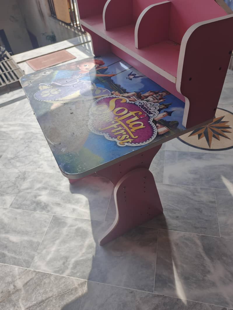 Kids Study Table 3