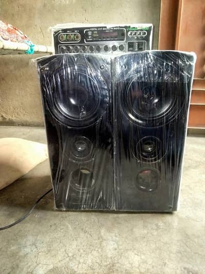 sound bars and amplifier