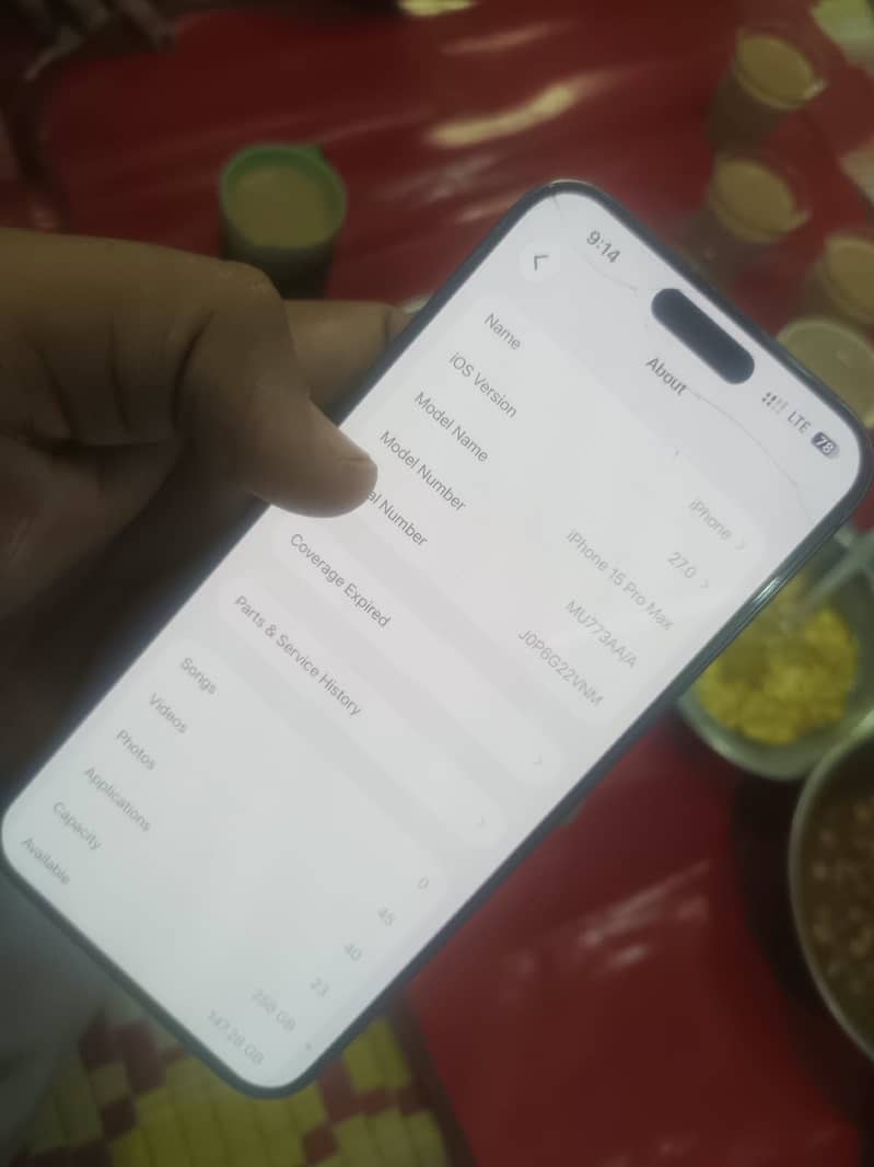 Apple iPhone 15 Pro Max 4