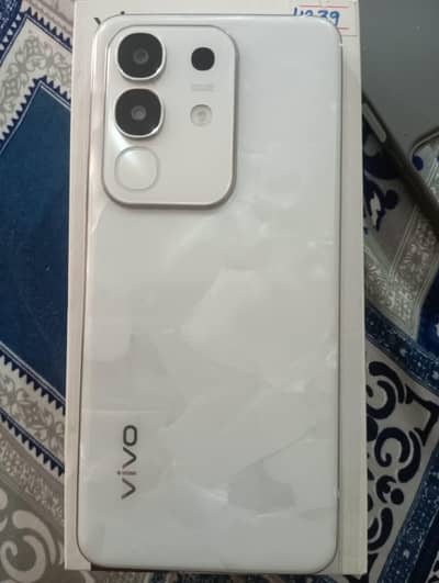 Vivo Y29
