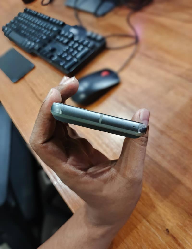 Google Pixel 8 9