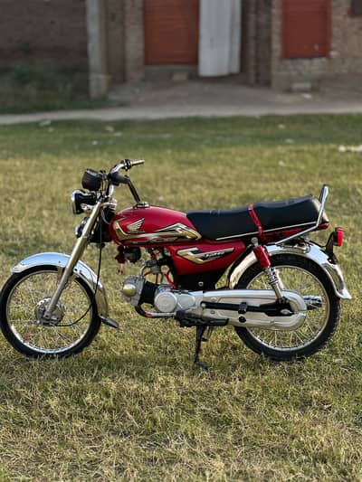 zxmco CD70 2016 model in mardan registration (modified )