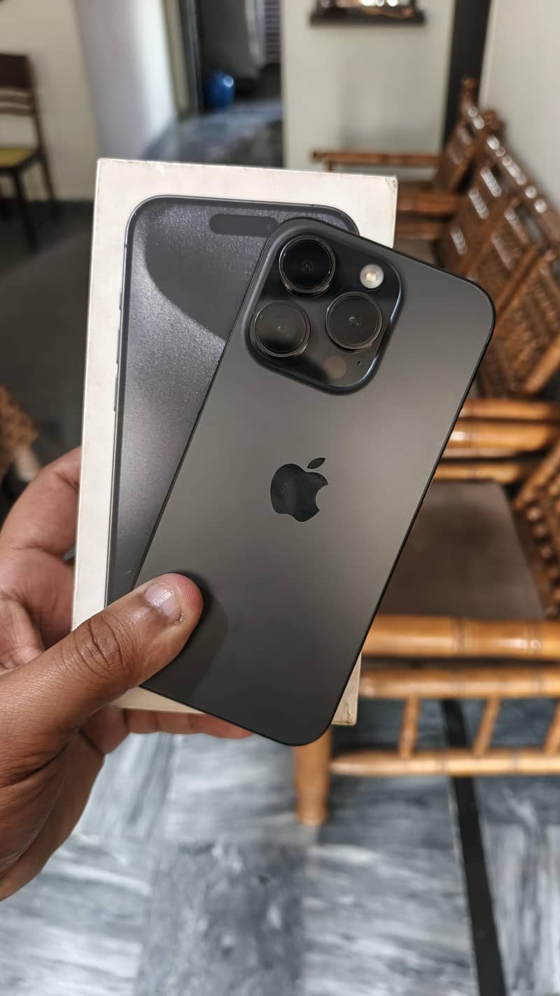 Apple iPhone 15 Pro 1