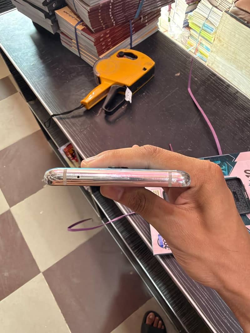 One Plus 8 5