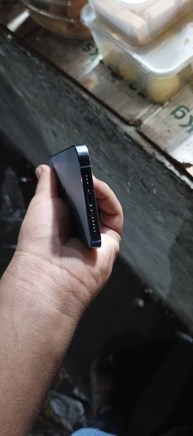 Apple iPhone 13 Pro 2