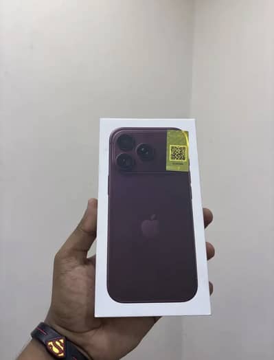 iPhone 18 Pro Max\ iphone 18 pro pta burgundy