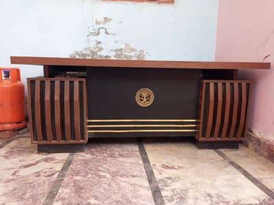 Luxury Executive Table with Three side Dror & a Cabinet