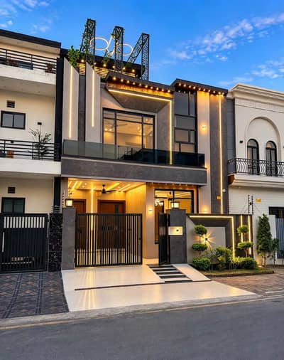 5 Marla Modern Design House Available For Sale, Very Prime Location in Central Park Housing Scheme Lahore.