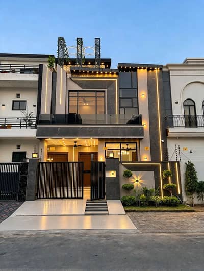 5 Marla Modern Design House Available For Sale, Very Prime Location in Central Park Housing Scheme Lahore