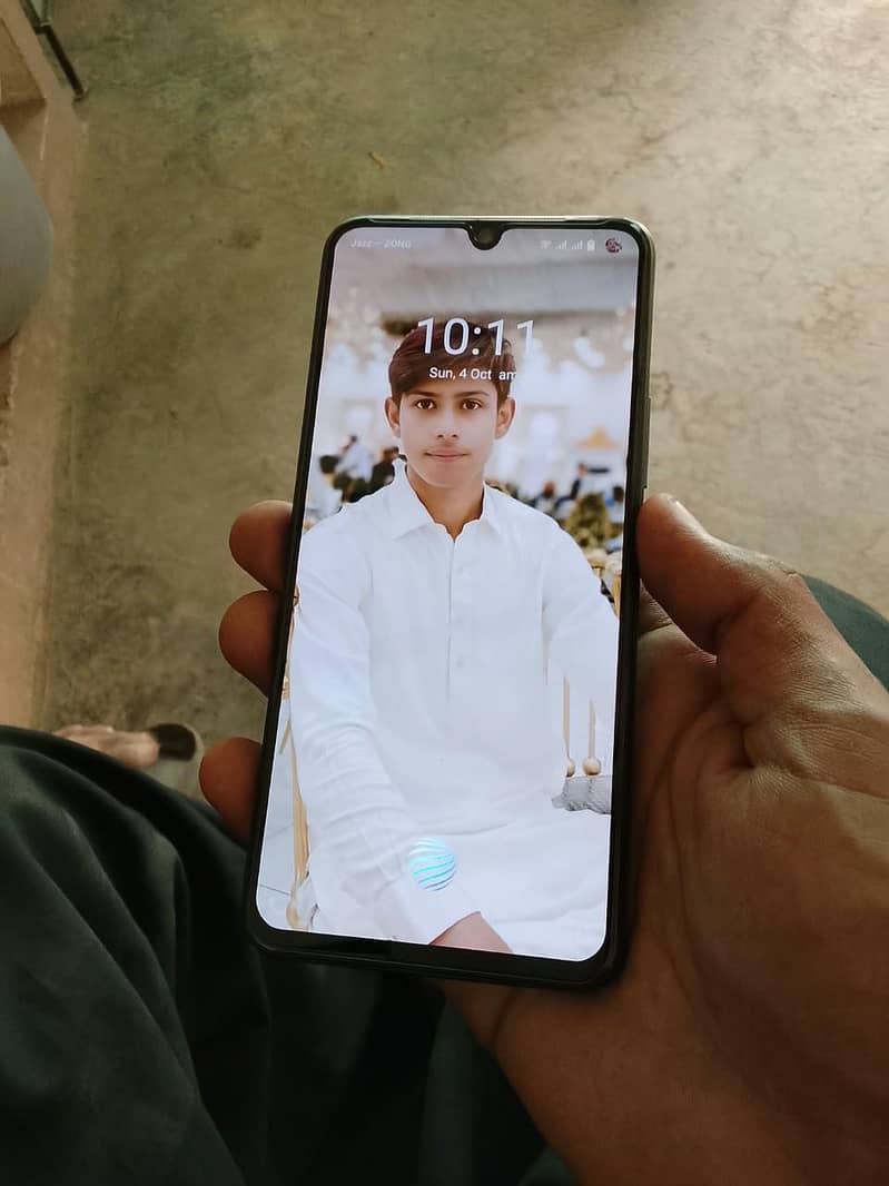 Vivo V21 1