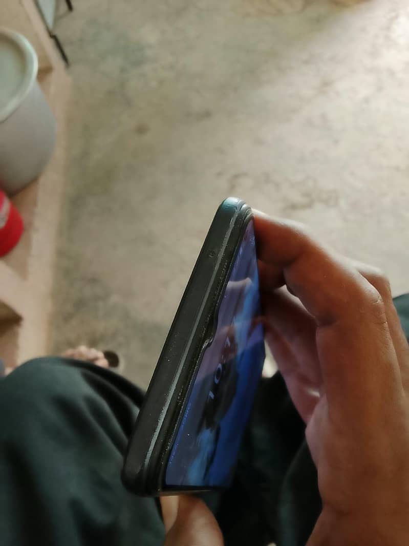 Vivo V21 5