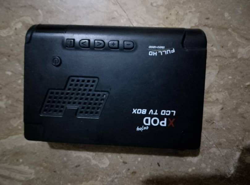 TV cable box 0