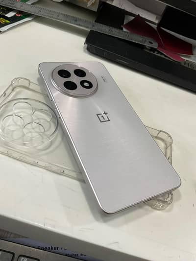 One Plus 13R