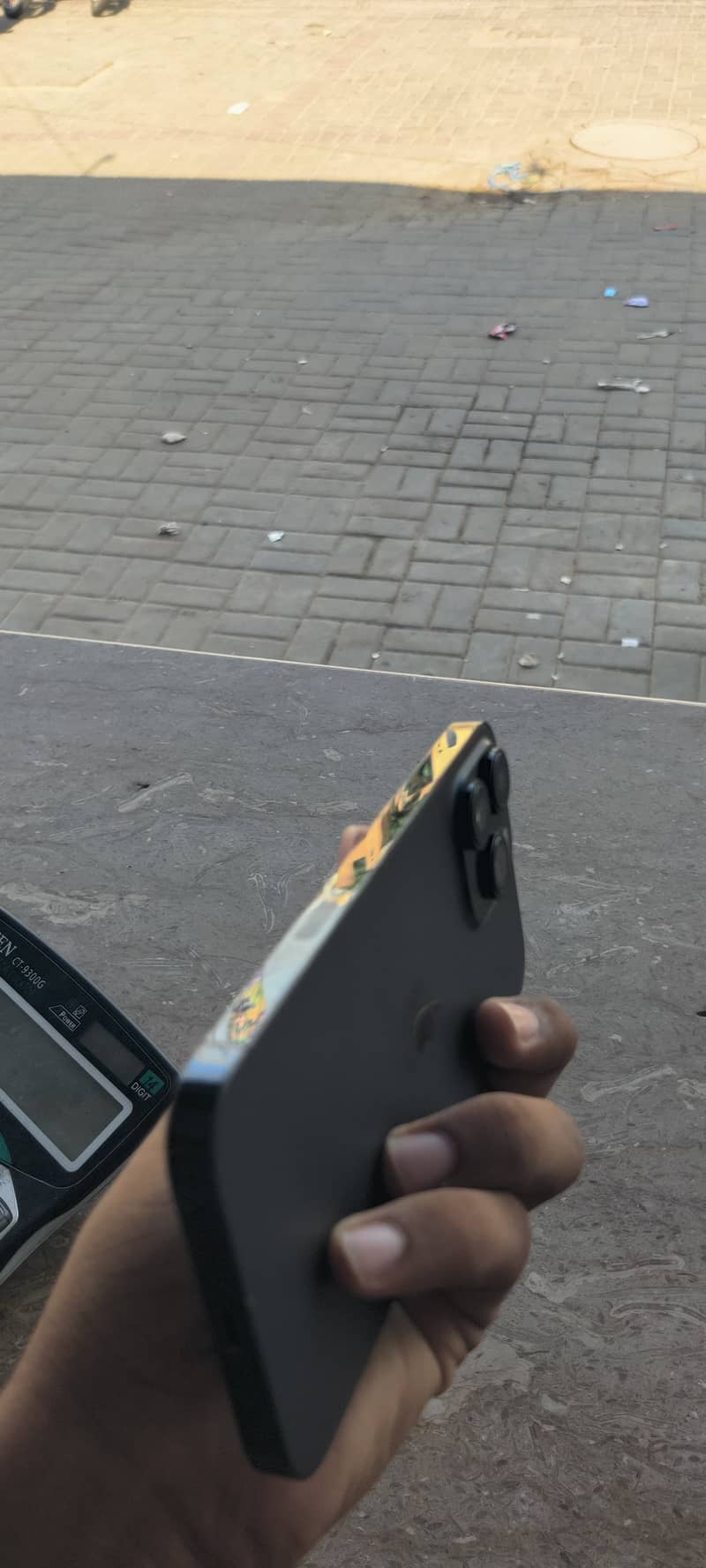 Apple iPhone 14 Pro Max 9
