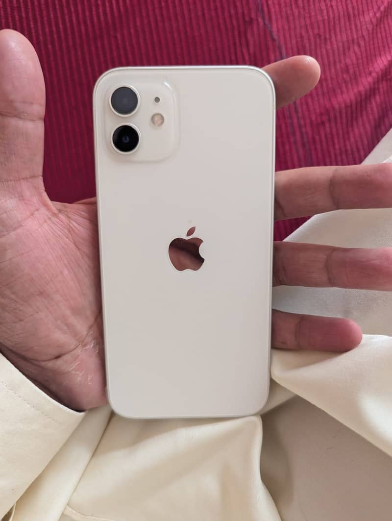 Apple iPhone 12 0
