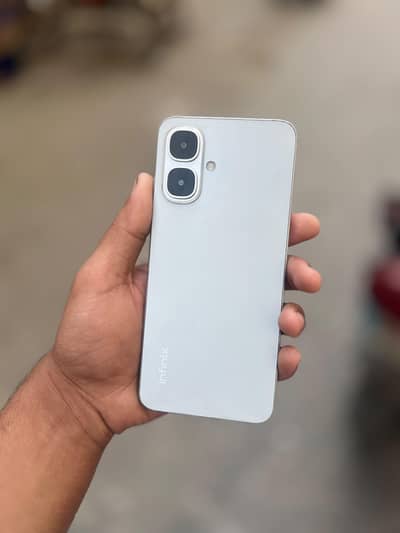 Infinix Smart 10