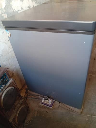 Deep Freezer HDF 385 urgent sale
