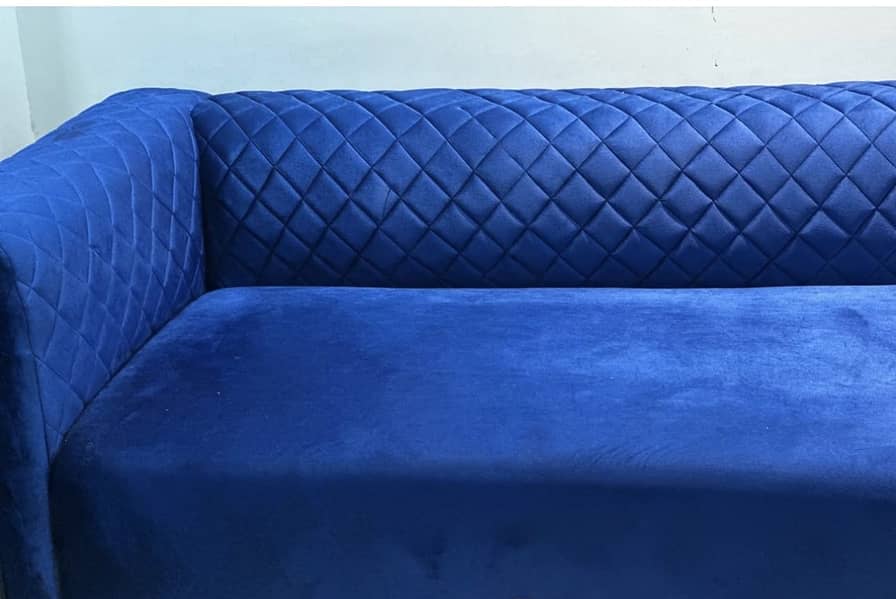 Blue L shaped sofa 0