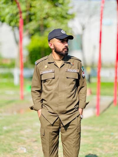 Anwaar Gondal 