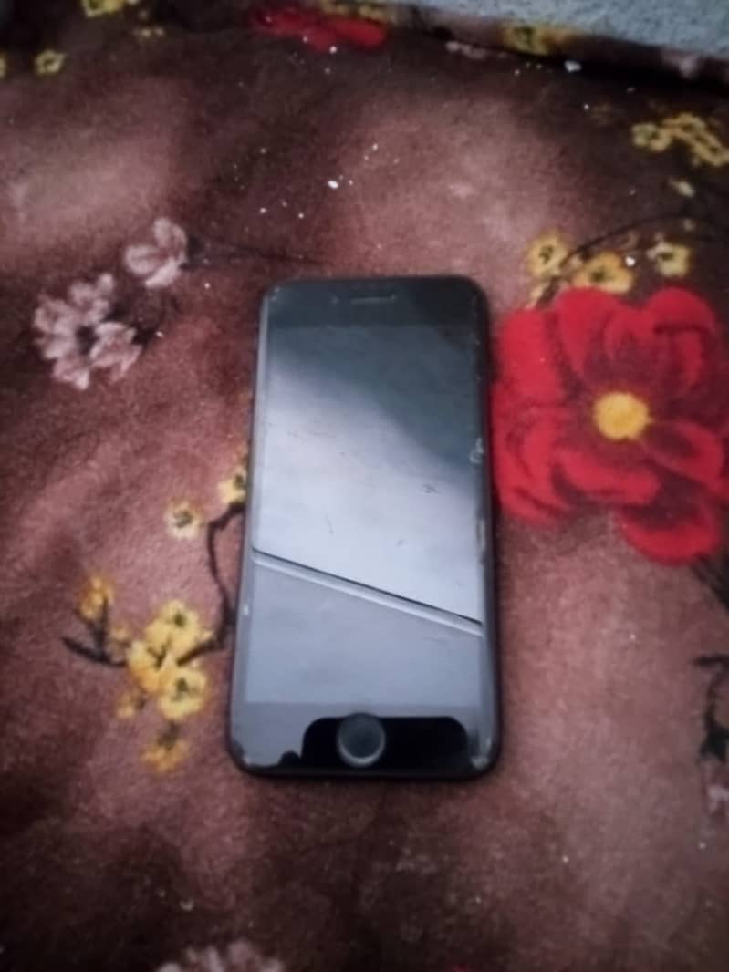 Apple iPhone SE 3genration 1