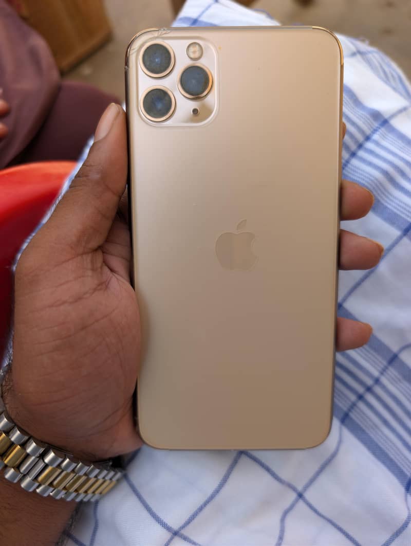Apple iPhone 11 Pro Max 1